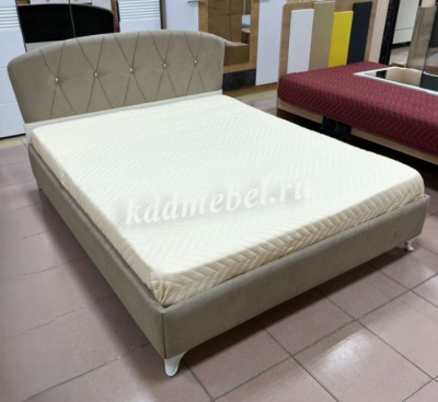 Кровать мягкая Adelina 1.6 (Paris 01)